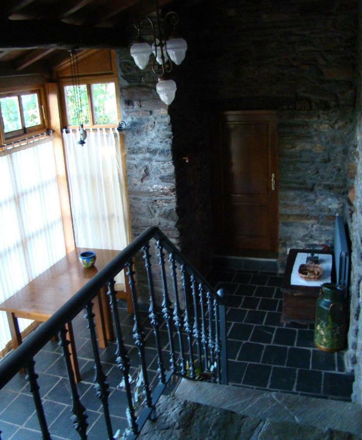 Casa Dos Pedrouzos Guest House Doncos Екстериор снимка